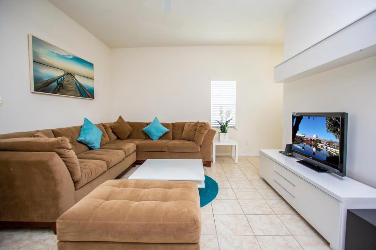 קיסימי Four Bedrooms Townhouse 4563 מראה חיצוני תמונה