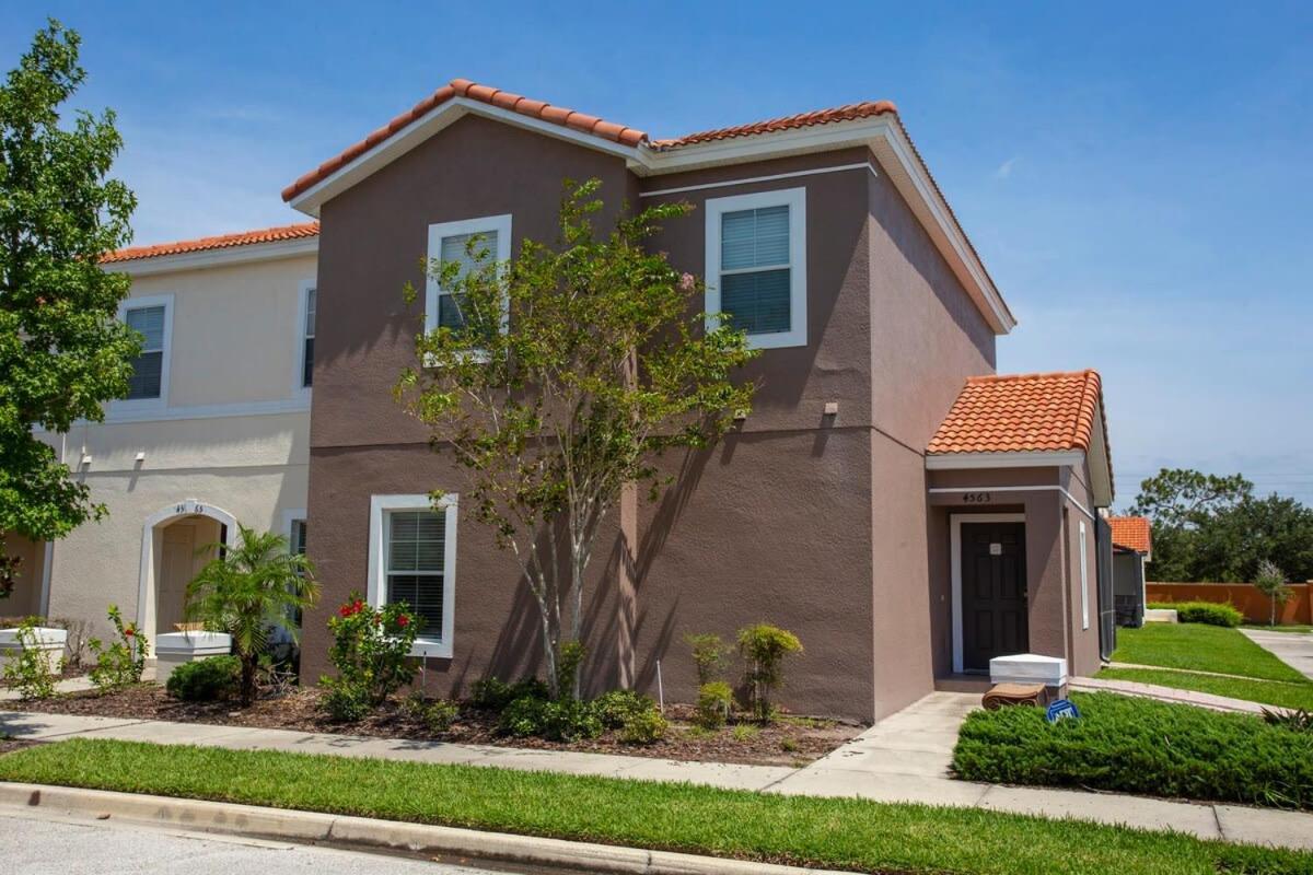 קיסימי Four Bedrooms Townhouse 4563 מראה חיצוני תמונה